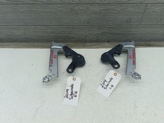 2014-2018 Chevy Silverado 1500 HOOD HINGES OEM