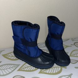 Size 5 Snow Boots 