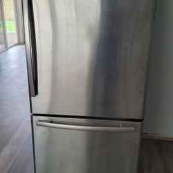 WHIRLPOOL STAINLESS STEEL FRIDGE 