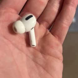 Right Air POD Pro 