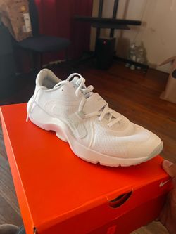 Nike in season tr 13 women’s shoes size 12  mens size 10.5 brand new in  box