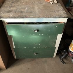 Work bench cabinet