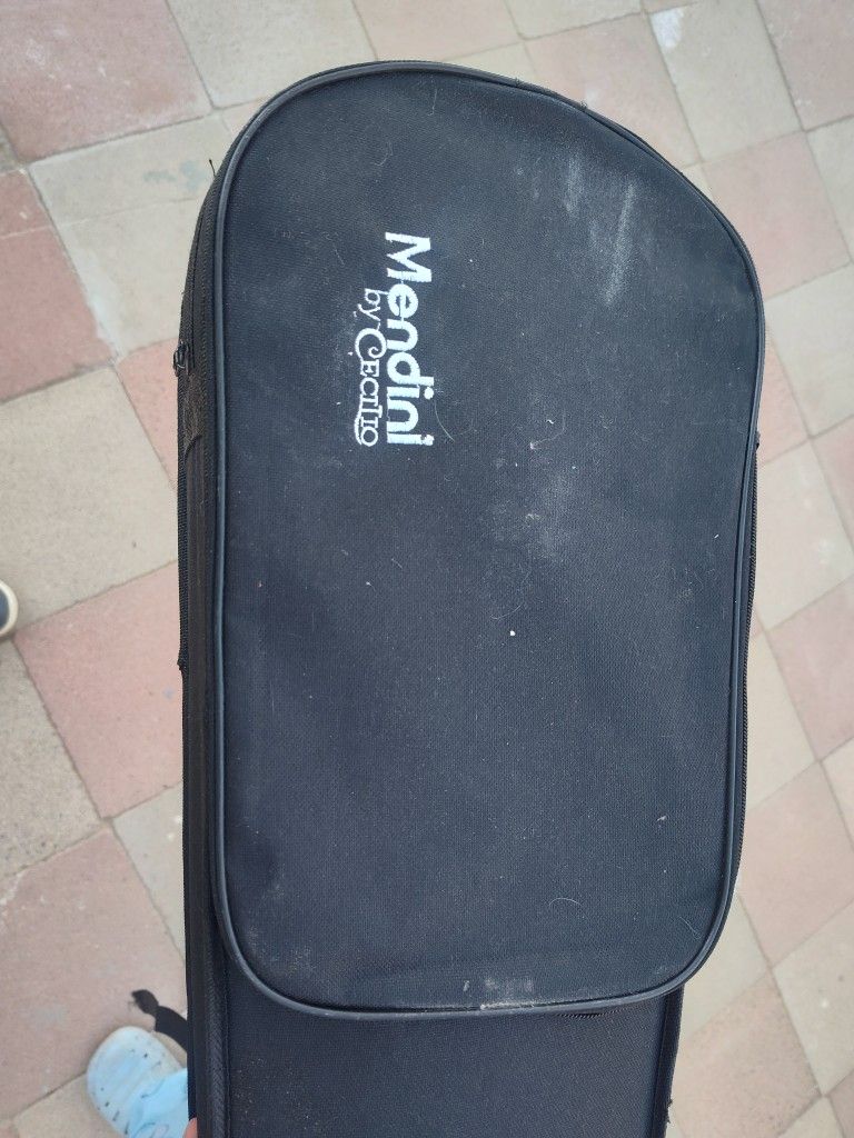 Mendini By Cecitio Violin