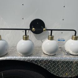 Stylish Bathroom Light 