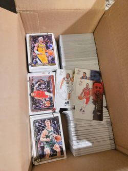 box of Topps 1000+ base cards