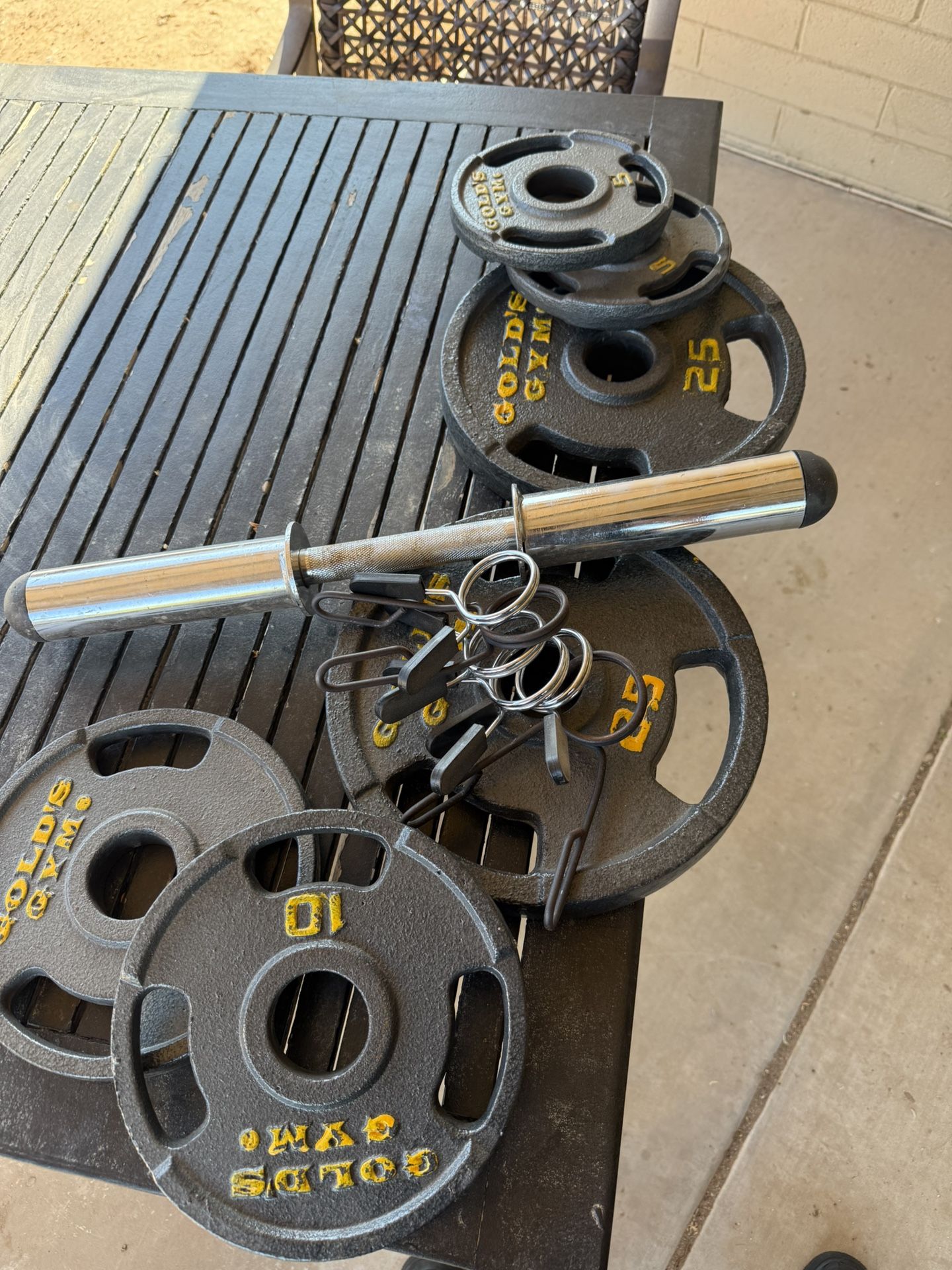 Bench Press, Weights
