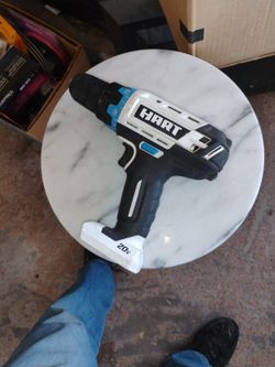 HART 20 V. Drill7