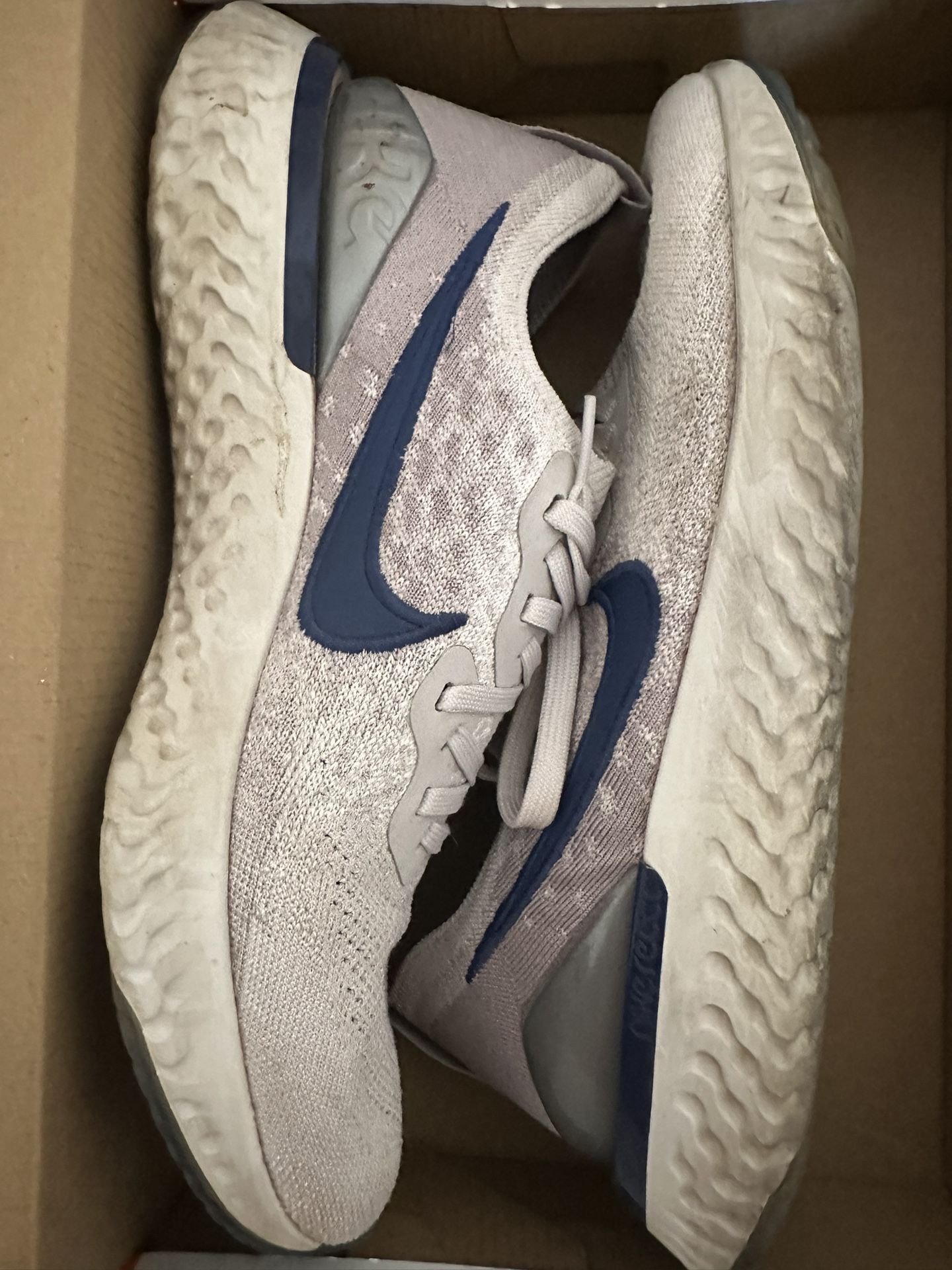 Nike Epic React Flyknit