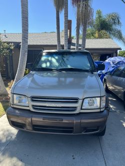 2000 Isuzu Trooper