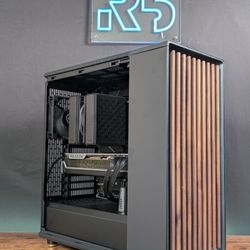 RX 7900XTX 24GB // Ryzen 9800x3D // 64GB DDR5 // 2TB Samsung 990 Pro // WiFi
