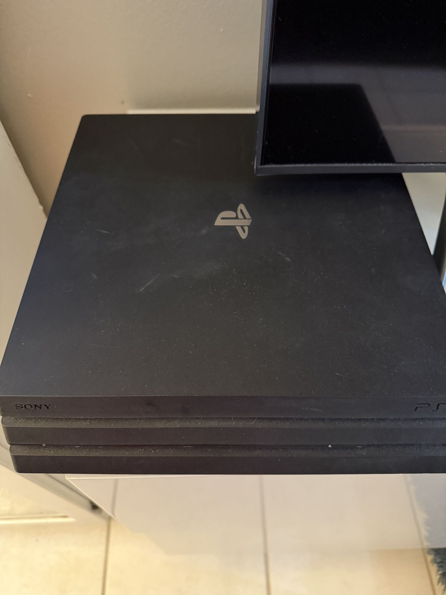 PS4 + 01 Control