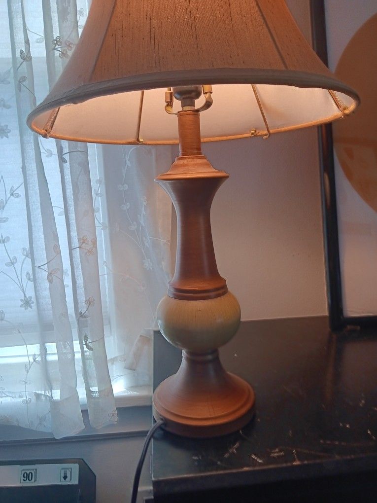 Set Of 2 Lamps