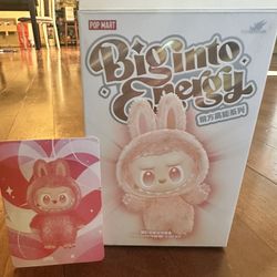 Pop Mart Labubu "LOVE"