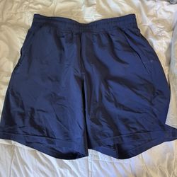 2 LULULEMON MEN SHORTS