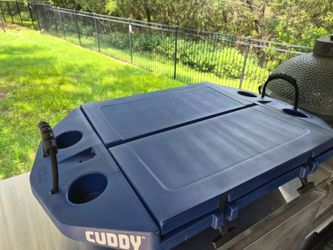 Floating cooler
