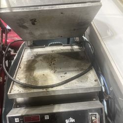 Sandwich press