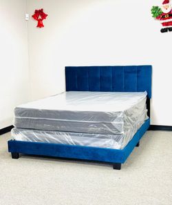 New Queen Bed Wht Matres For $300