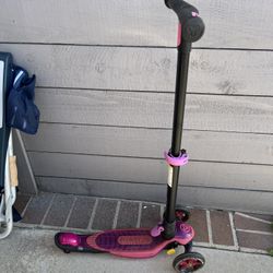 Glider XL Scooter Adjustable 3 Wheels - Front Wheels Turn