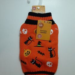 LAST ONE! Brand New Halloween Embroidered Soft Thick Knit Dog Puppy Pet Sweater