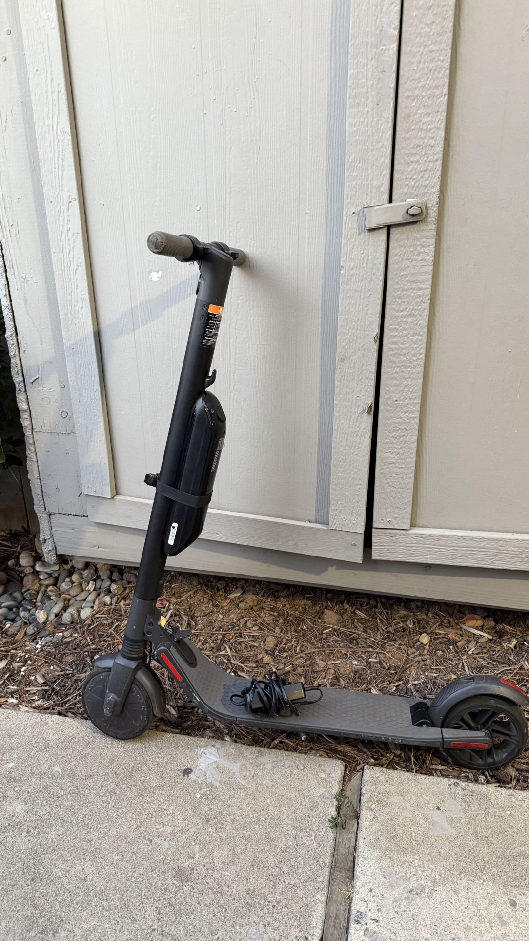Ninebot ES4 Electric Scooter