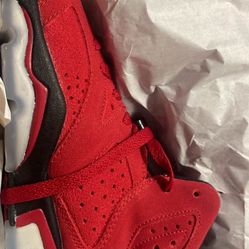Air Jordan 6 Retro (GS) Size 4 1/2Y