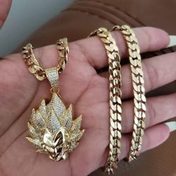 Chains Stainlees Steel 14k Gold Plated Doesn't Loses Color 