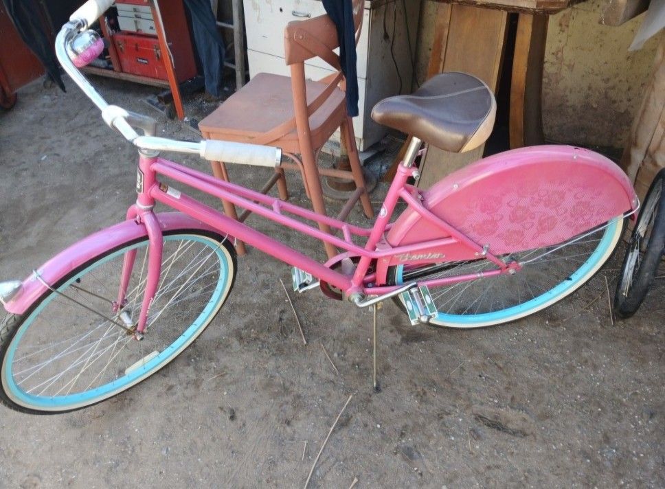 Huffy Premier women's cruiser