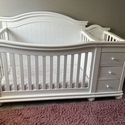 Crib & Dresser