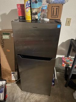 Danby Mini Fridge with Top Freezer