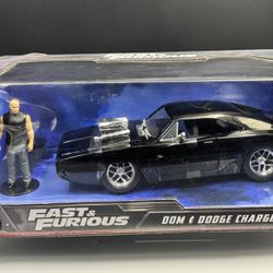 Jada Hollywood Rides - Fast & Furious Dom Toretto and 1970 Dodge Charger R/T