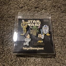 Disney Tokyo Paper Clips 