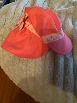 Sun Hat Size 3-4t Delivery Make An Offer