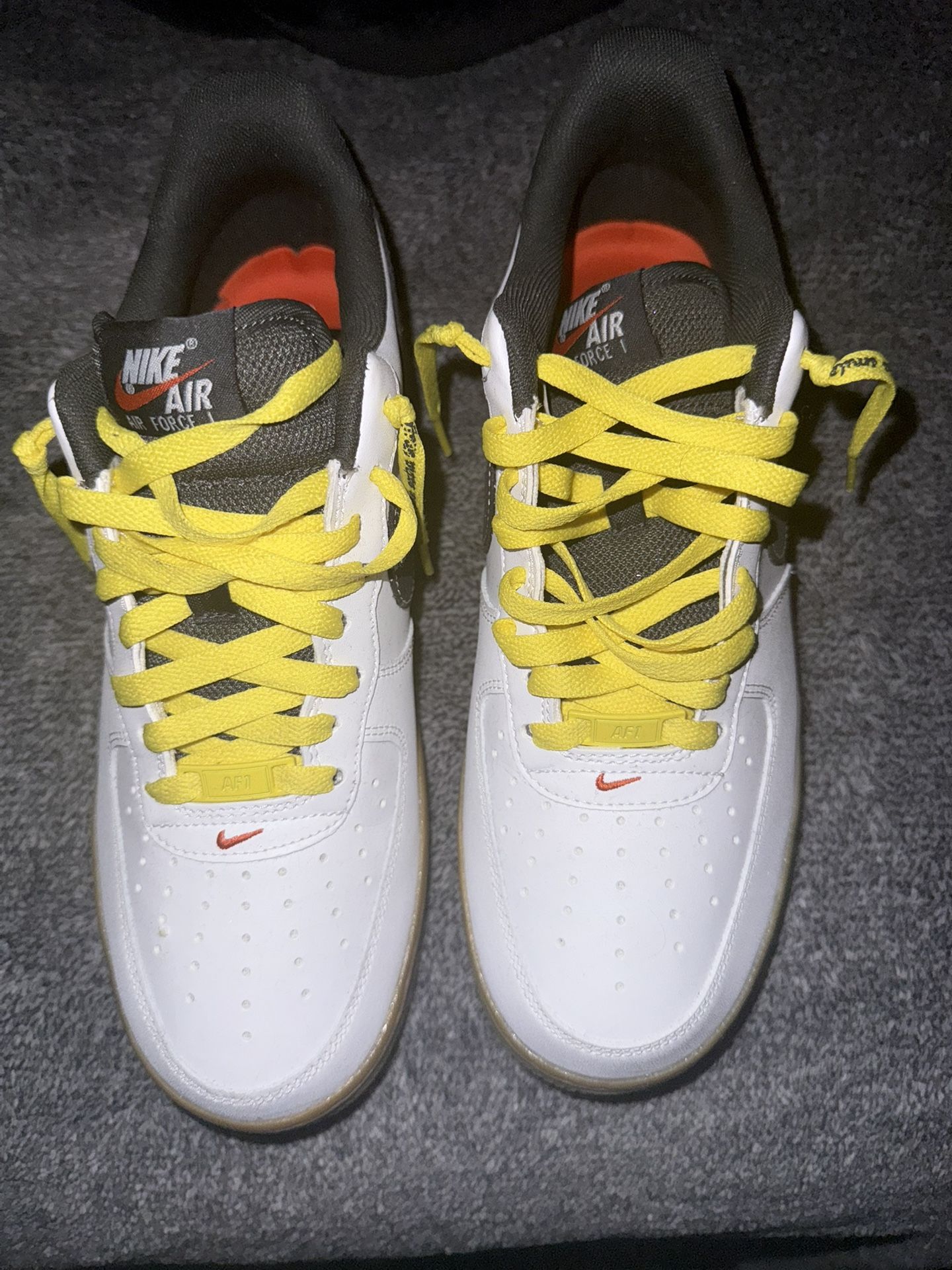 Nike Air Force 1  07 lVB.