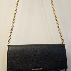 Authentic Burberry Henley Chain wallet