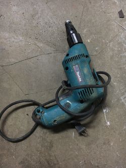 Drywall screw gun Makita brand