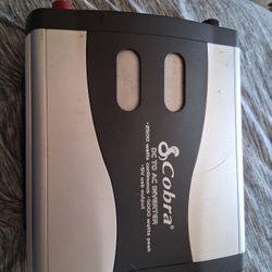 Cobra CPI 2(contact info removed)W continues 5000W Peak Power Inverter DC/AC. 
