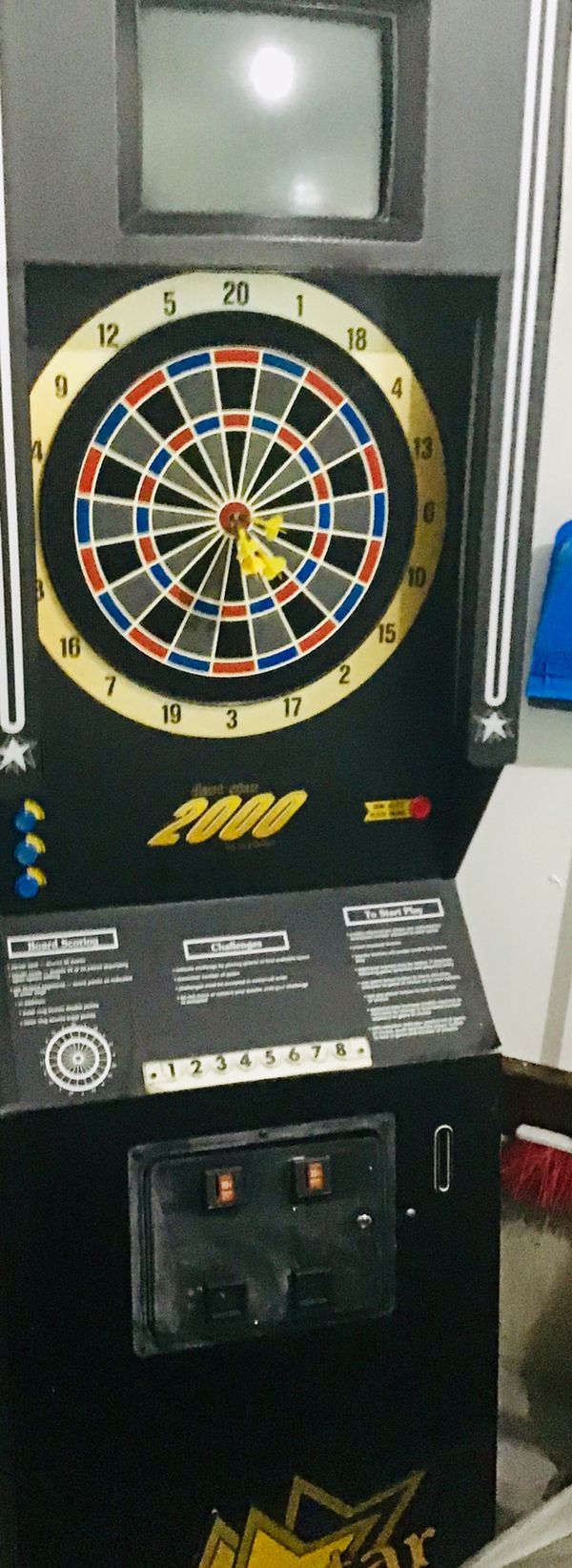 Dart board Coin operated dart star 2000 dart board for Sale in Kent, WA