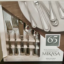 Mikasa Stainless Steel Utensil Set 