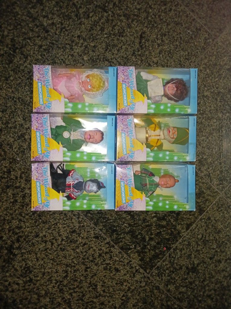 The Wizard Of Oz Munchkin Dolls