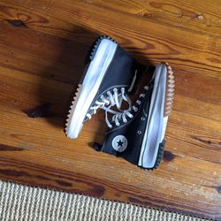 Run Star Hike Platform Canvas