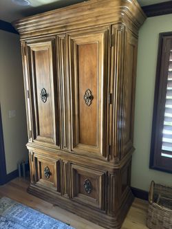 Armoire/Cabinet