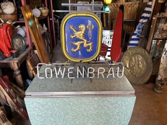 Old Lowen Brau Sign 2 Breaks In Glass Ballast Not Working As is