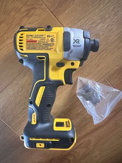 Impact Drill Dewalt Model DCF887 20v Max XR