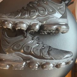 Vapormax Plus | Size 7