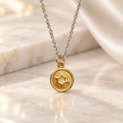 14 k gold Gold Star Coin silver  Pendant Necklace