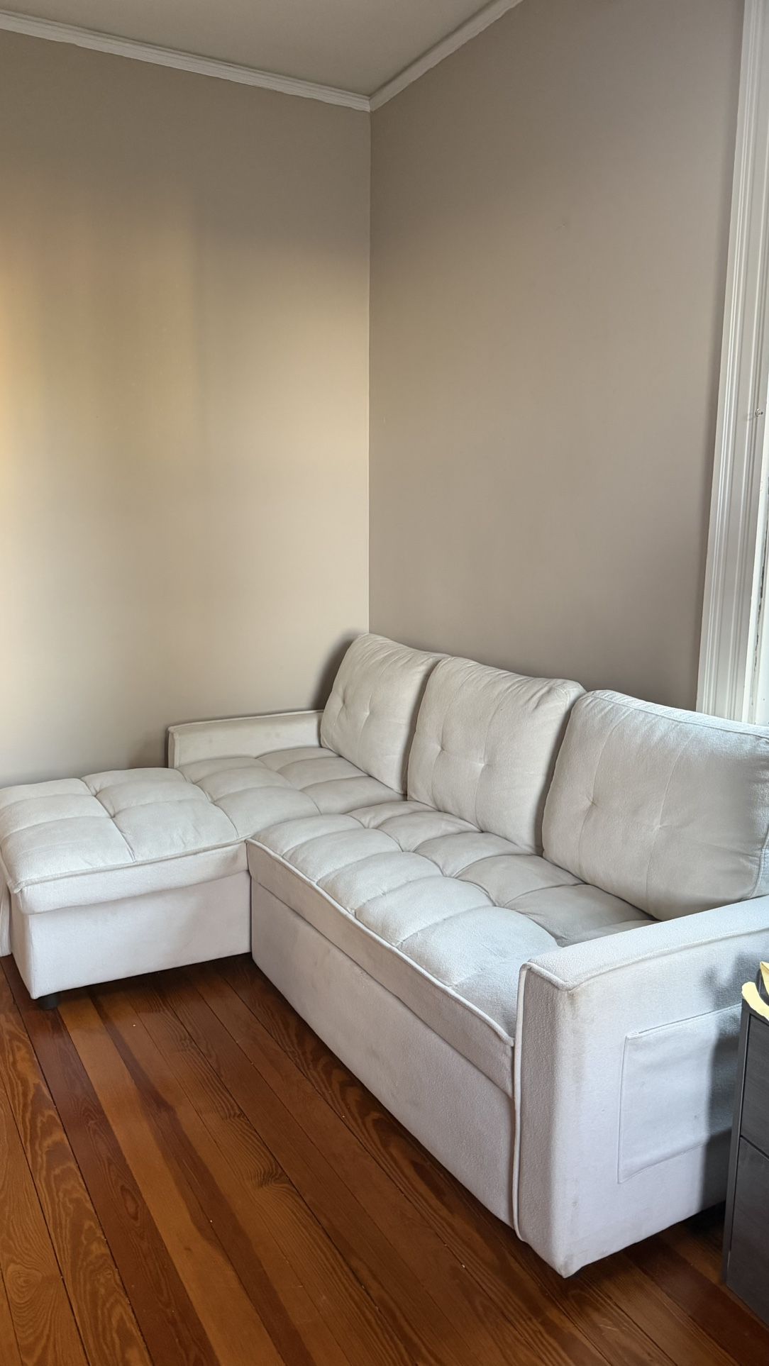 Clean & Comfortable L-Shaped Sofa (Beige)