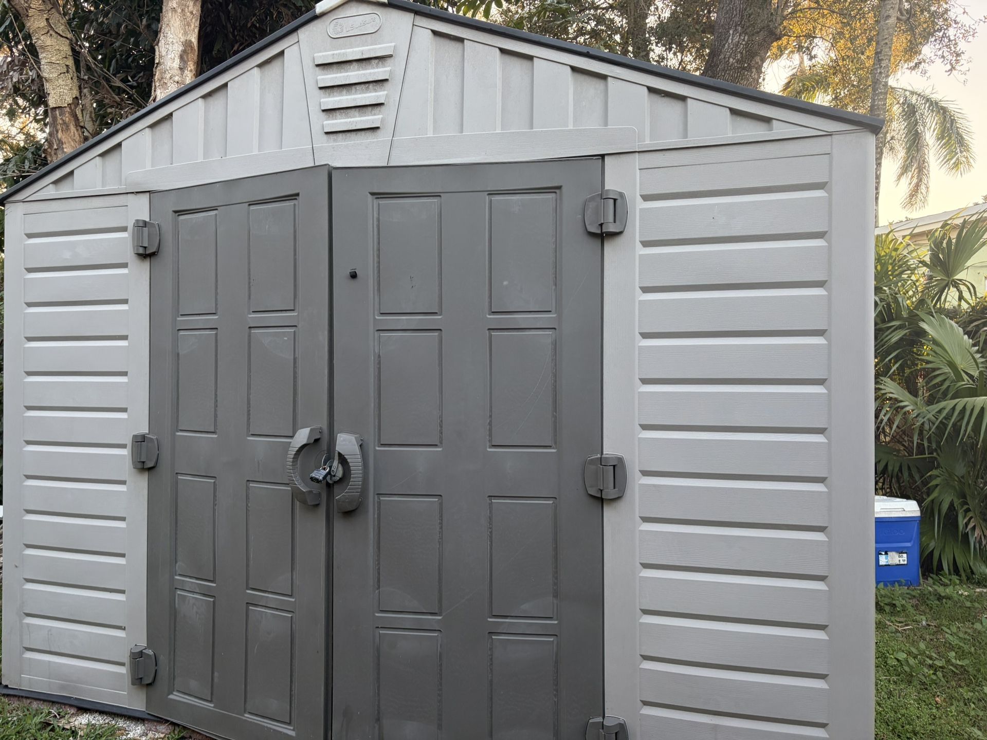 Selling Fairly New Shed