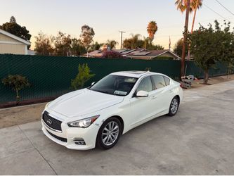2015 Infiniti Q50