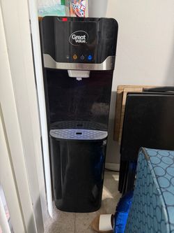 5 gallon water dispenser with 5 5 gallon jugs