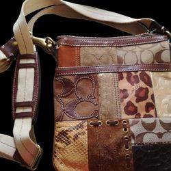 New! Coach Crossbody Purse 